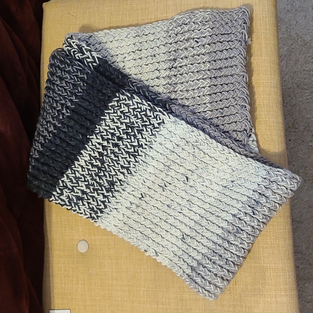 Knit Scarf Brand Unknown Multi Grey